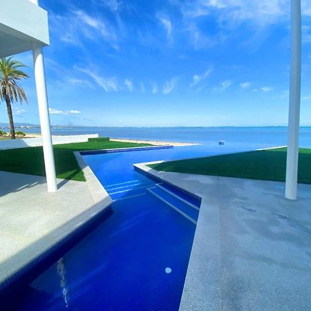 Naisoso Island Villas - Fiji نادي المظهر الخارجي الصورة